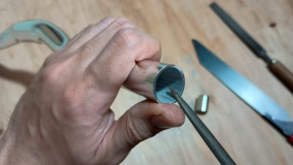 バーエンドやすり掛け